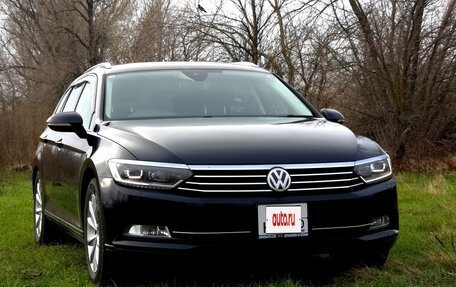 Volkswagen Passat B8 рестайлинг, 2015 год, 1 600 000 рублей, 2 фотография