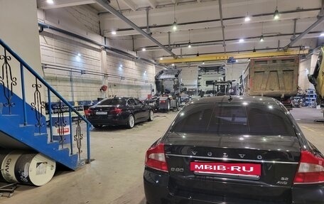 Volvo S80 II рестайлинг 2, 2010 год, 1 000 000 рублей, 18 фотография