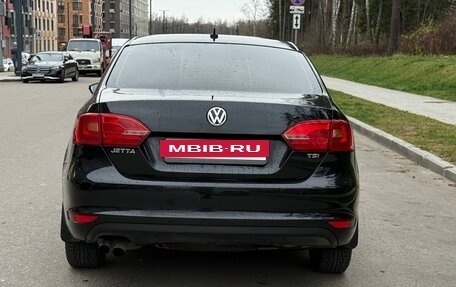 Volkswagen Jetta VI, 2013 год, 915 000 рублей, 10 фотография