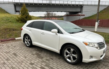 Toyota Venza I, 2010 год, 1 350 000 рублей, 2 фотография