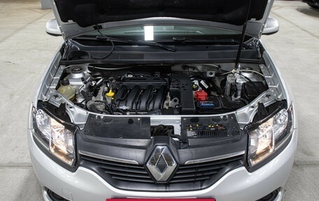 Renault Logan II, 2017 год, 949 000 рублей, 9 фотография