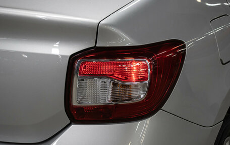 Renault Logan II, 2017 год, 949 000 рублей, 21 фотография