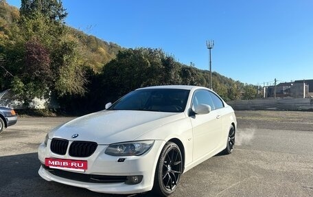 BMW 3 серия, 2010 год, 1 400 000 рублей, 13 фотография