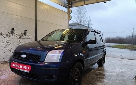 Ford Fusion I, 2005 год, 290 000 рублей, 2 фотография