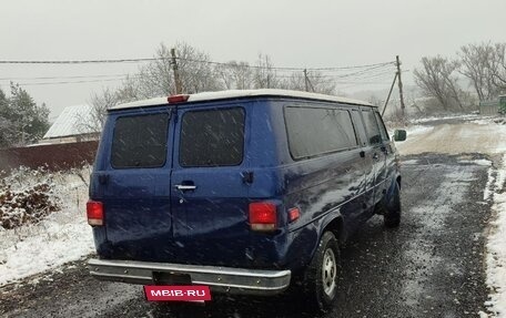 Chevrolet Van, 1995 год, 1 100 000 рублей, 3 фотография