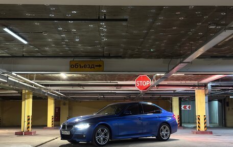 BMW 3 серия, 2018 год, 3 500 000 рублей, 4 фотография