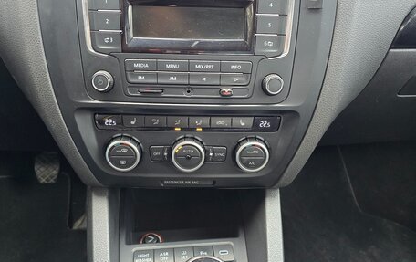 Volkswagen Jetta VI, 2014 год, 852 000 рублей, 27 фотография