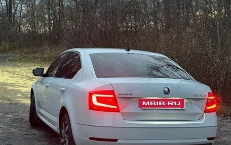 Skoda Octavia, 2017 год, 1 710 000 рублей, 5 фотография