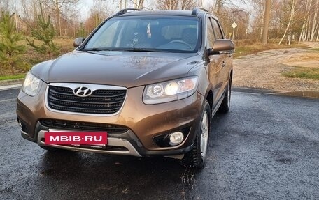 Hyundai Santa Fe III рестайлинг, 2011 год, 1 350 000 рублей, 2 фотография