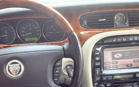 Jaguar XJ III (X350), 2005 год, 2 100 000 рублей, 3 фотография