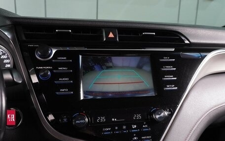 Toyota Camry, 2018 год, 2 349 000 рублей, 12 фотография