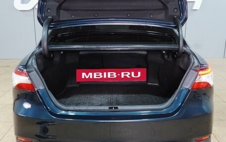 Toyota Camry, 2018 год, 2 349 000 рублей, 23 фотография