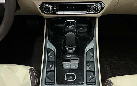 FAW Bestune T77, 2024 год, 2 176 000 рублей, 13 фотография