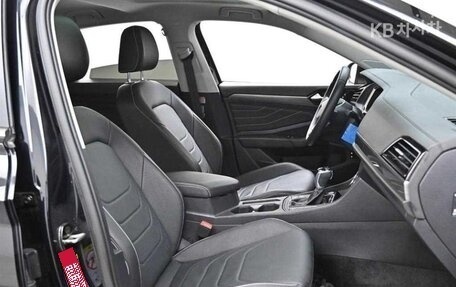 Volkswagen Jetta VII, 2022 год, 1 800 000 рублей, 9 фотография