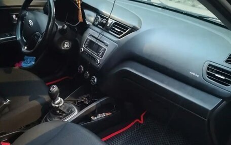 KIA Rio III рестайлинг, 2016 год, 1 100 000 рублей, 6 фотография