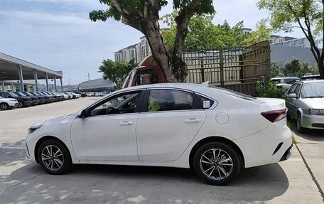 KIA K3, 2025 год, 1 800 000 рублей, 6 фотография