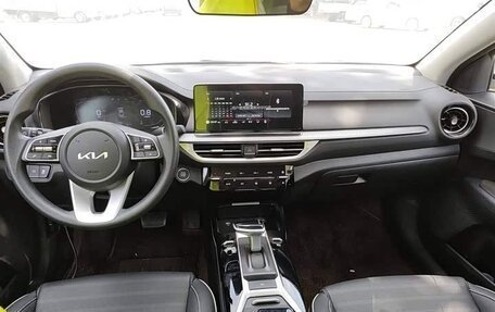 KIA K3, 2025 год, 1 800 000 рублей, 14 фотография