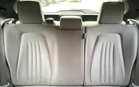 Toyota Yaris, 2020 год, 734 555 рублей, 24 фотография