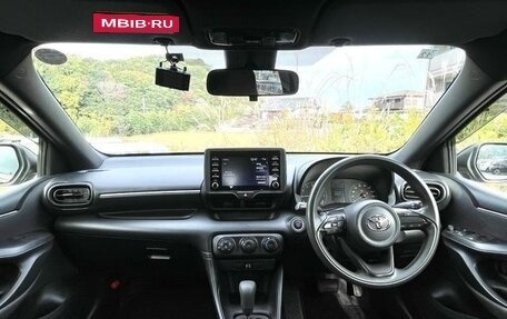 Toyota Yaris, 2020 год, 734 555 рублей, 12 фотография