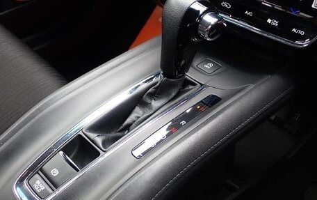 Honda Vezel, 2020 год, 1 450 000 рублей, 14 фотография