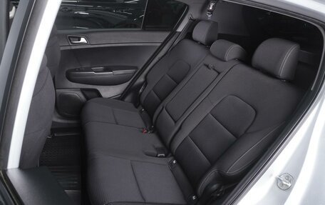 KIA Sportage IV рестайлинг, 2018 год, 1 990 000 рублей, 9 фотография