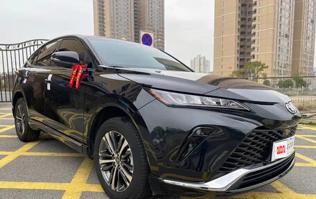 Toyota Venza, 2023 год, 3 761 027 рублей, 3 фотография