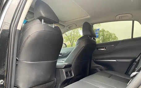 Toyota Venza, 2023 год, 3 761 027 рублей, 13 фотография