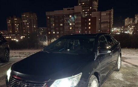 Toyota Camry, 2013 год, 1 700 000 рублей, 4 фотография