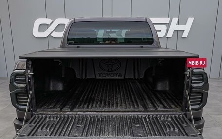 Toyota Hilux VIII, 2015 год, 2 970 000 рублей, 21 фотография