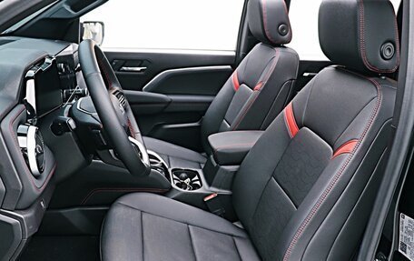 Chevrolet Colorado, 2024 год, 5 900 000 рублей, 6 фотография