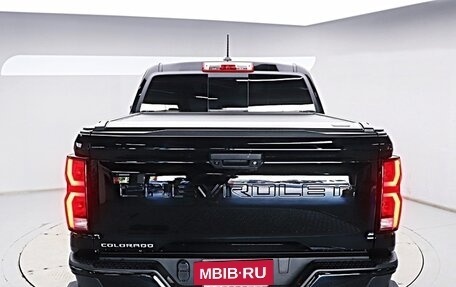 Chevrolet Colorado, 2024 год, 5 900 000 рублей, 4 фотография