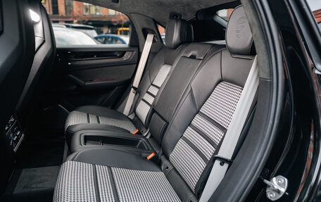 Porsche Cayenne III, 2025 год, 24 550 000 рублей, 27 фотография