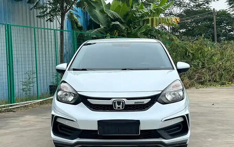 Honda Fit, 2022 год, 1 200 000 рублей, 2 фотография