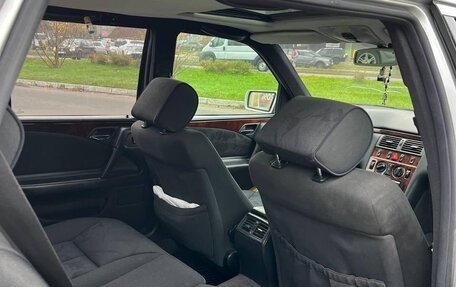 Mercedes-Benz E-Класс, 1996 год, 450 000 рублей, 5 фотография