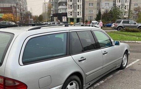 Mercedes-Benz E-Класс, 1996 год, 450 000 рублей, 2 фотография