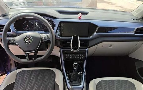 Volkswagen T-Cross I, 2022 год, 1 250 000 рублей, 15 фотография