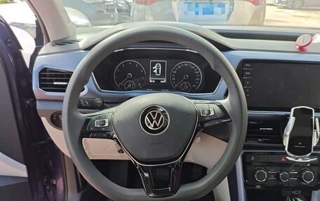 Volkswagen T-Cross I, 2022 год, 1 250 000 рублей, 16 фотография