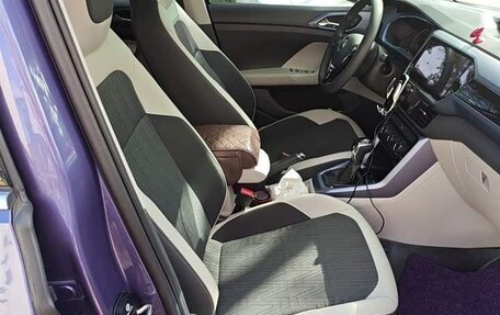 Volkswagen T-Cross I, 2022 год, 1 250 000 рублей, 12 фотография