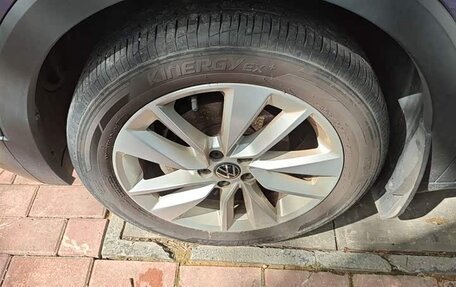 Volkswagen T-Cross I, 2022 год, 1 250 000 рублей, 26 фотография