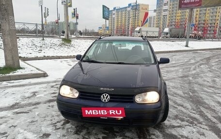 Volkswagen Golf IV, 2001 год, 230 000 рублей, 2 фотография