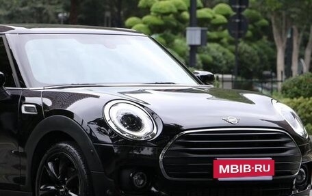 MINI Clubman, 2022 год, 2 780 008 рублей, 2 фотография