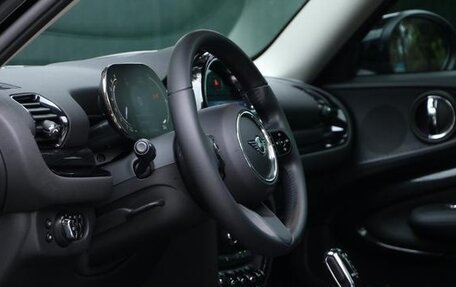 MINI Clubman, 2022 год, 2 780 008 рублей, 16 фотография