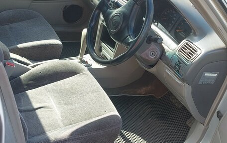 Toyota Sprinter VIII (E110), 1999 год, 400 000 рублей, 5 фотография