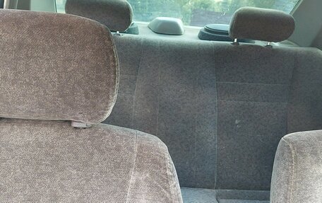 Toyota Sprinter VIII (E110), 1999 год, 400 000 рублей, 6 фотография