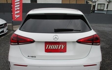 Mercedes-Benz A-Класс, 2022 год, 1 540 007 рублей, 6 фотография