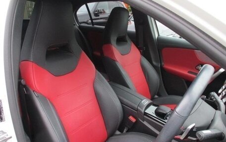 Mercedes-Benz A-Класс, 2022 год, 1 540 007 рублей, 10 фотография