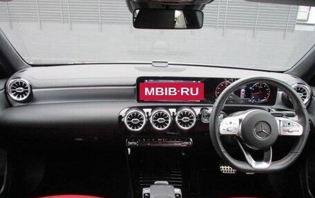 Mercedes-Benz A-Класс, 2022 год, 1 540 007 рублей, 8 фотография