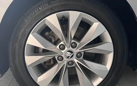 Skoda Superb III рестайлинг, 2022 год, 1 690 222 рублей, 7 фотография