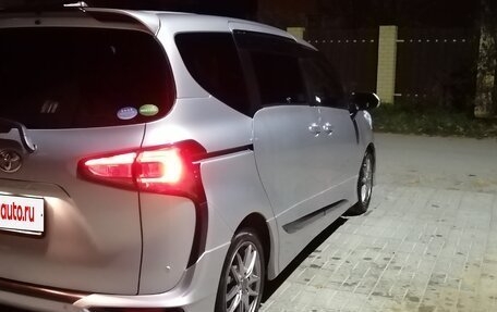 Toyota Sienta II, 2020 год, 1 700 000 рублей, 5 фотография