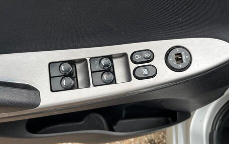 Hyundai Solaris II рестайлинг, 2015 год, 770 000 рублей, 3 фотография